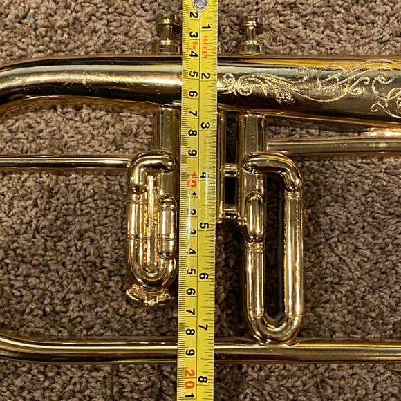 Gently used, wall decor plastic flugelhorn and saxophone. - Picture 5 of 8